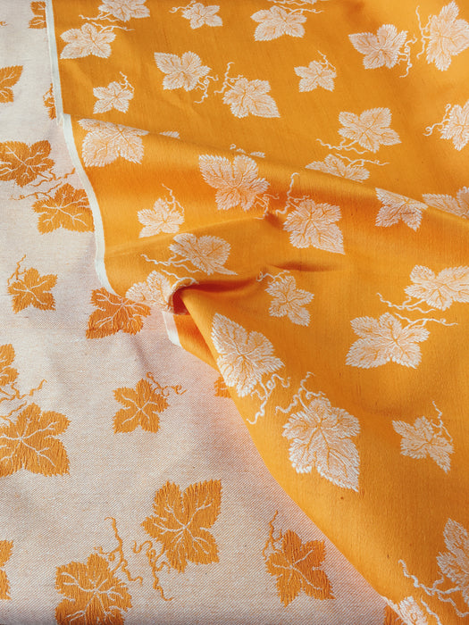 Golden orange ticking with wine leaves. Unused. Spain c.1950 - 0.84 meters