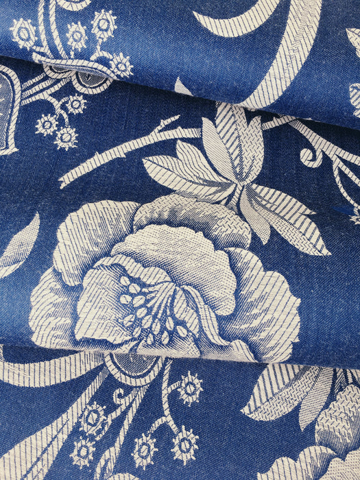 Ticking with blue flowers. Unused. Spain c.1950 - 4 meters