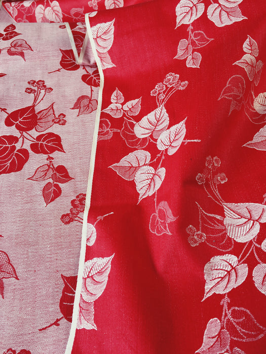 Red ticking with a leaves motif. Unused. Spain c.1950 - 1.87 meters