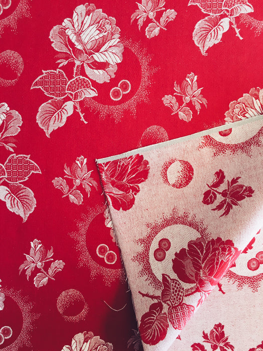 Ticking in cherry red. Unused. Spain c.1950 - 0.5 meters