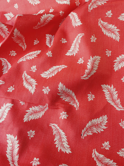 Ticking in red with leaves. Unused. Spain c.1950 - 0.5 meters