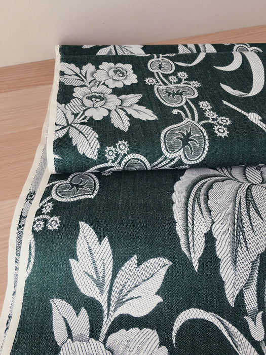 Forest green ticking with big flowers. Unused. Spain c.1950 - 0.8 meters