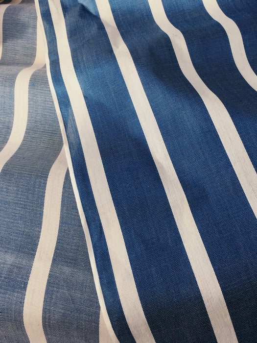 Ticking in prussian blue stripes. Unused. Spain c.1950 - 2.8 meters
