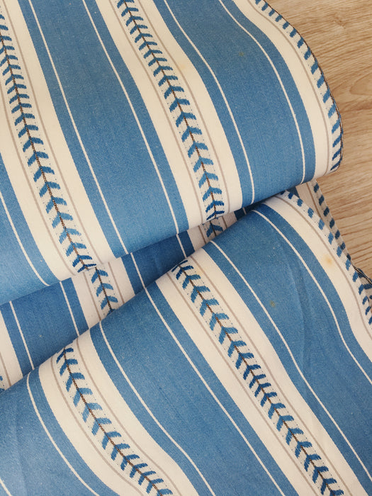 Soft blue and white stripes ticking with leaves. Unused. Spain c.1950 - Per meter (8 m avail.)