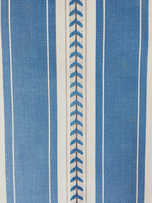 Soft blue and white stripes ticking with leaves. Unused. Spain c.1950 - 1 meter