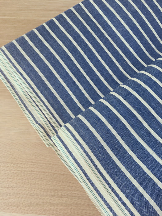 Ticking in blue and white narrow stripes. Unused. Spain c.1940 - 7 meters