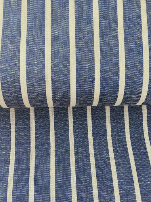 Ticking in blue and white narrow stripes. Unused. Spain c.1940 - 7 meters