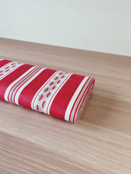 Cheerful striped ticking in red and white. Unused. Spain - c.1950 - Per meter (10 m avail.)