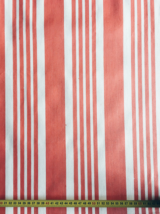Striped ticking in salmon red and white. Unused. Spain c.1950 - 3.5 meters