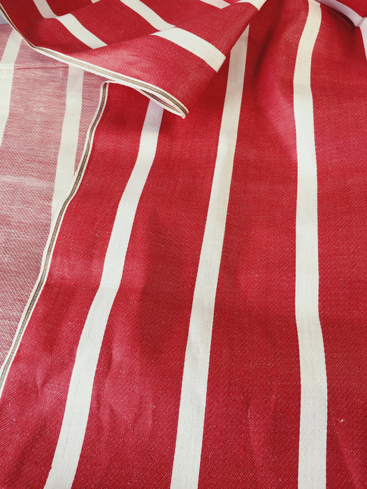 Warm red and white striped ticking. Unused. Spain c.1950 - 4.25 meters