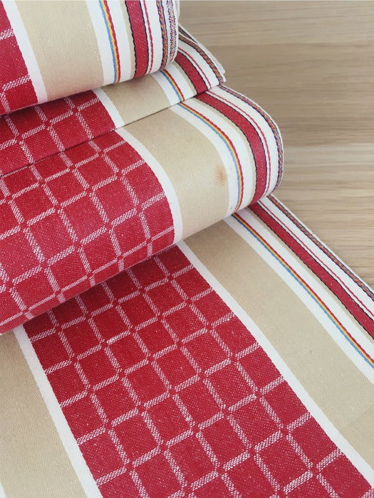 Stripes and checks in strong red and beige. Unused. Spain around 1950 - Per meter (26 m avail.)
