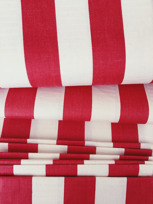 White and red wide stripes ticking. Unused. Spain around 1950 - Per meter (11 m avail.)