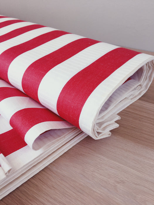 White and red wide stripes ticking. Unused. Spain around 1950 - Per meter (11 m avail.)