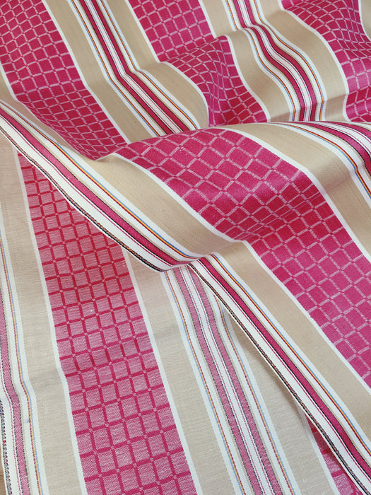 Stripes and checks in magenta pink and beige. Unused. Spain around 1950 - Per meter (23 m avail.)