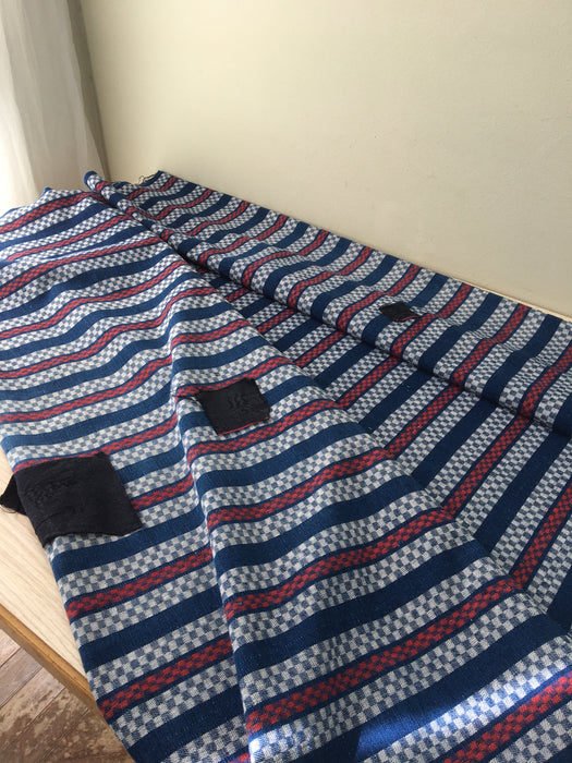 Handwoven checked ticking in blue and red. Very rare. Spain. Early 1900s - Lot of 2 pieces