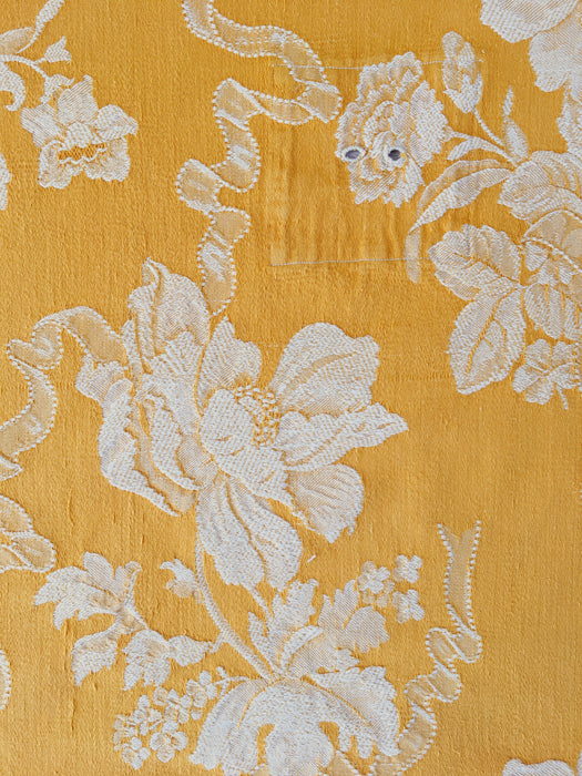 Yellow ticking with big flowers. Spain c.1930 - 50×75 cm