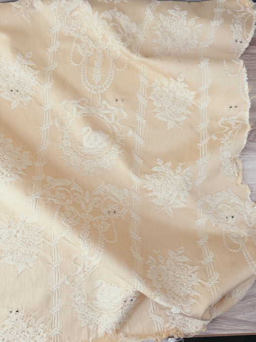 Light yellow ticking with swans. Spain c.1950 - 130×150 cm