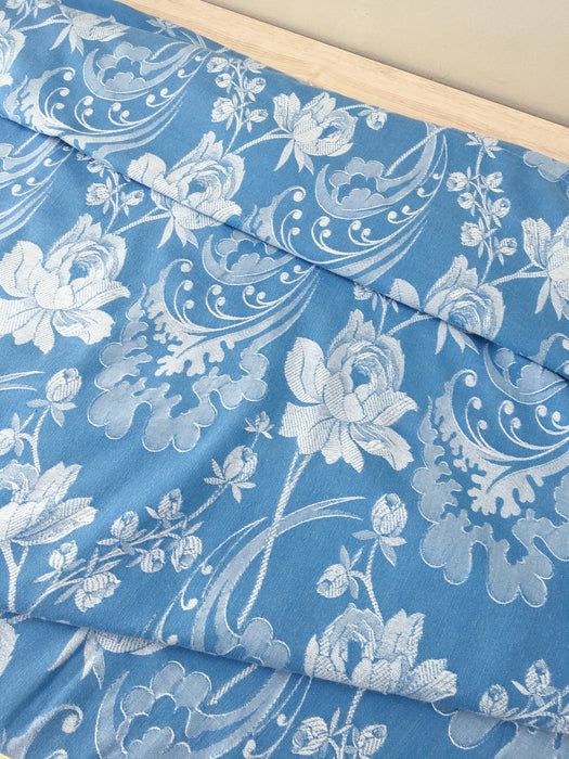 Light blue ticking with large peonies. Spain c.1940 - 154×430 cm