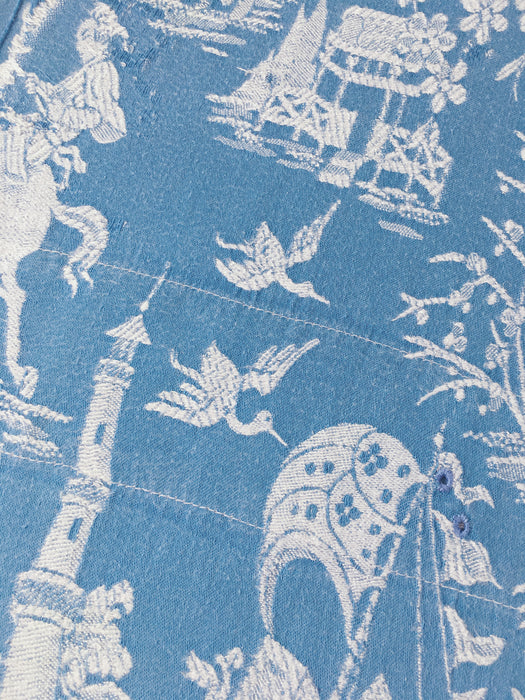 Chinoiserie ticking in light blue. Spain c.1950 - 48×85 cm