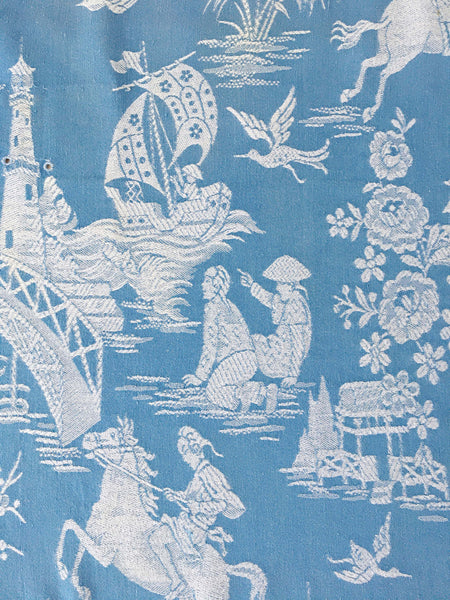Chinoiserie ticking in light blue. Spain c.1950 - 152×160 cm