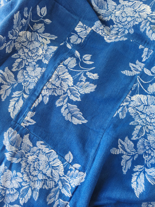 Blue cobalt ticking with clusters of flowers. Spain c.1950 - 100×84 cm