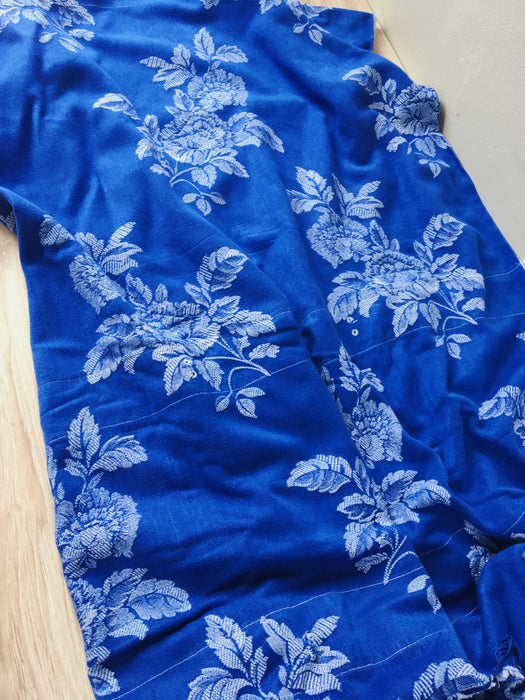 Blue cobalt ticking with clusters of flowers. Spain c.1950 - Lot of 4 pieces