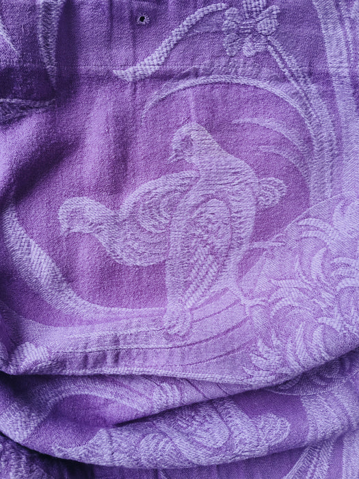 Large peacock in lilac ticking. Spain c.1930 - 154×180 cm