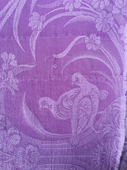 Large peacock in lilac ticking. Spain c.1930 - 154×180 cm