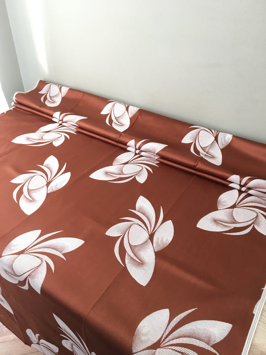 Brown magnolias ticking. Spain c.1940 - 122 cm × 4.2 meters