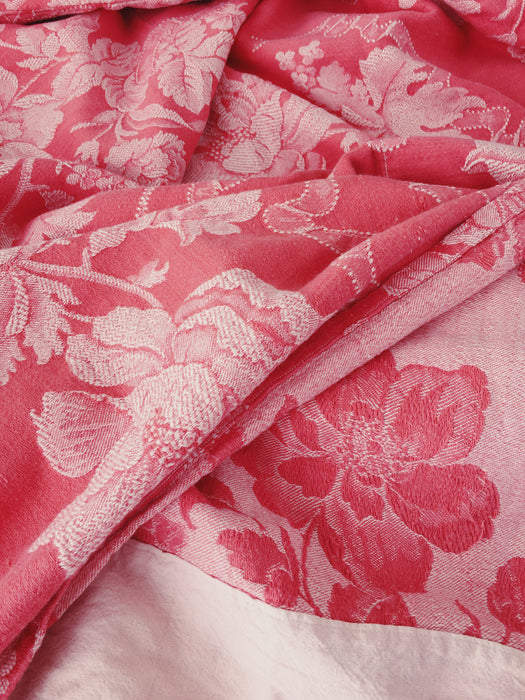 Flowers and leaves in ticking red faded. Spain c.1930 - Lot of 2 pieces