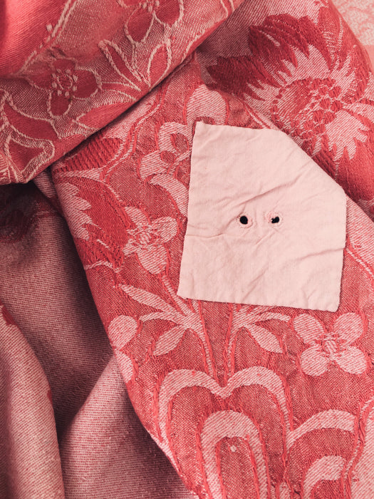 Large flowers in red ticking. Spain c.1940 - 66×142 cm