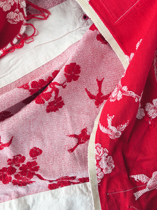 Cherry blossom and swallows in red ticking. Spain c.1900 - Lot of 2 pieces