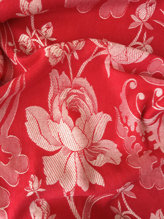 Large flowers in red ticking. Spain c.1940 - 48×172 cm 