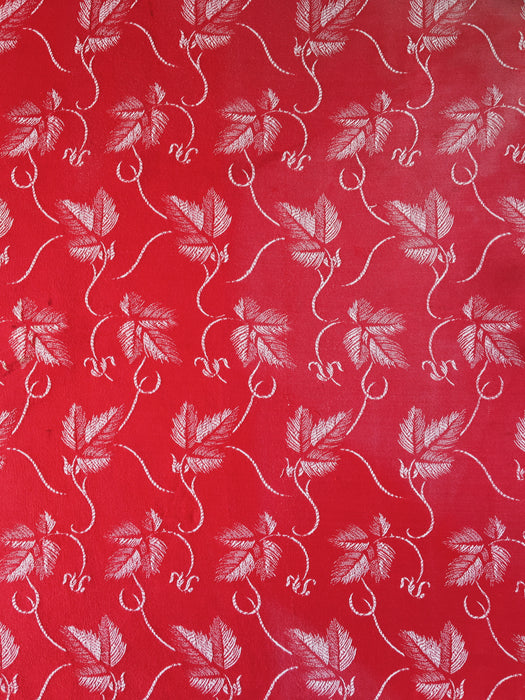 Red ticking with vine leaves. Spain c.1940 - Lot of 4 pieces