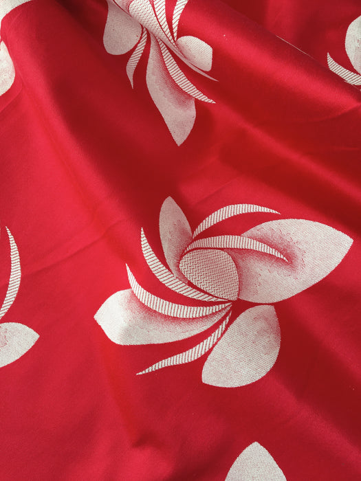 Red ticking with abstract flowers. Spain c.1950 - 4.2 meters