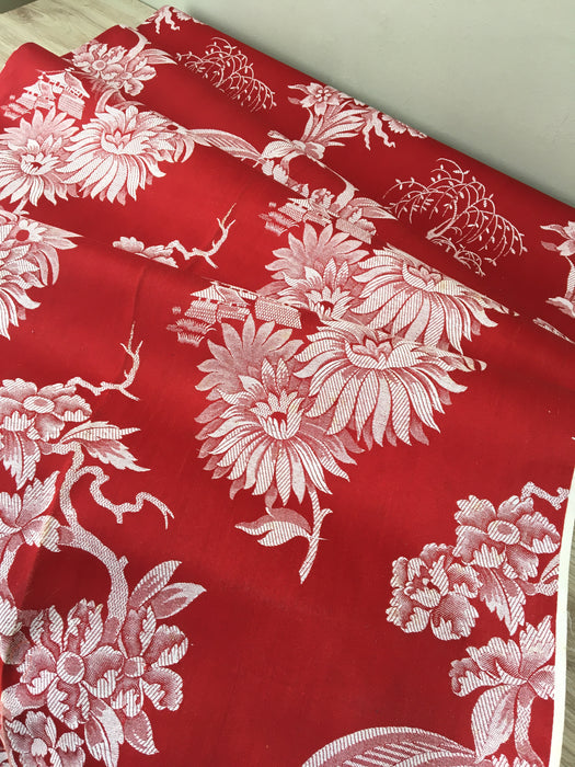 Red chinoiserie ticking with chrysanthemums and maybe mount Fuji. Spain c.1900 - 160 cm × 4.4 meters