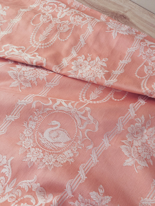 Pink swans ticking. Spain c.1900 - 148×168 cm