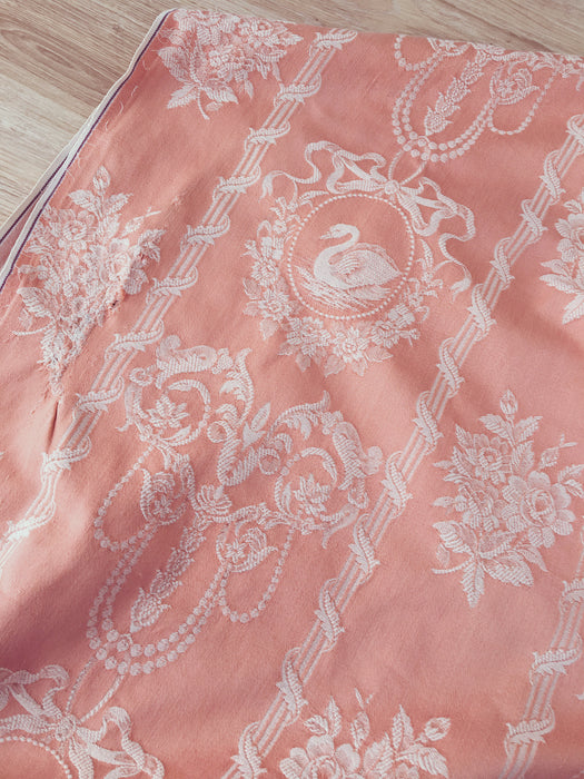 Pink swans ticking. Spain c.1900 - 148×168 cm