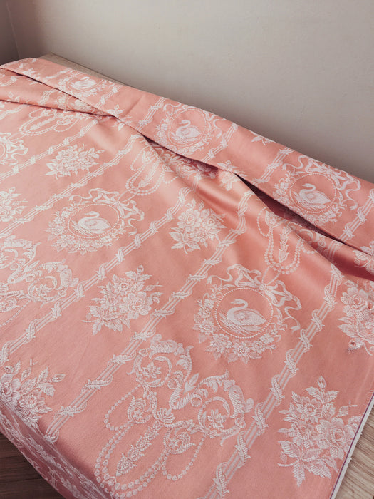 Pink swans ticking. Spain c.1900 - 148×168 cm