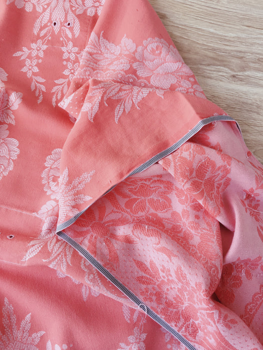 Baskets with flowers in pink ticking. Spain c.1930 - Lot of 2 pieces