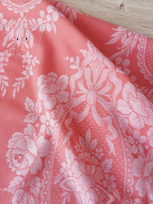 Baskets with flowers in pink ticking. Spain c.1930 - Lot of 2 pieces