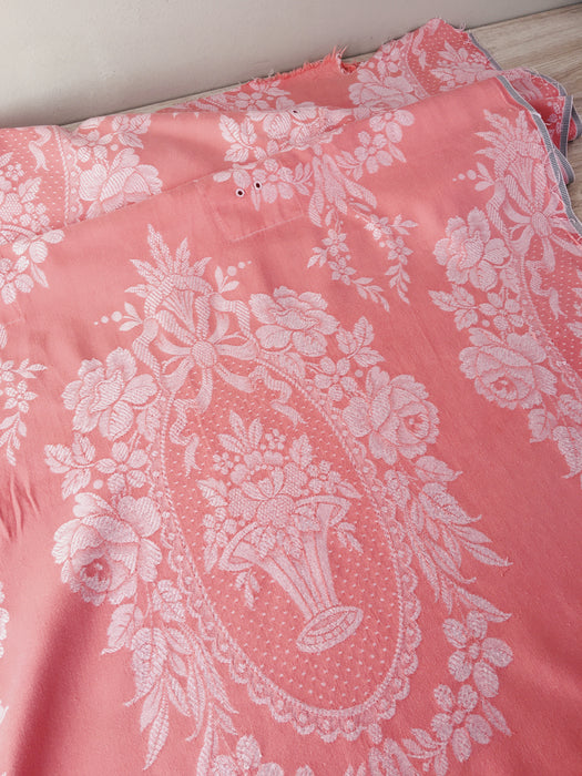 Baskets with flowers in pink ticking. Spain c.1930 - Lot of 2 pieces