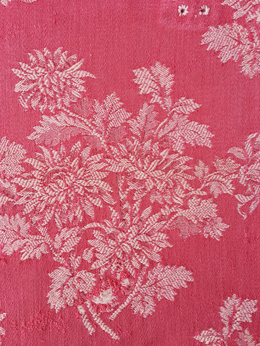 Pink ticking with chrysanthemums. Spain c.1930 - 110×55 cm