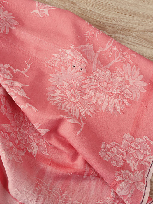 Pink ticking with chrysanthemums and possibly Mount Fuji. Spain c.1950 - 110×70 cm 