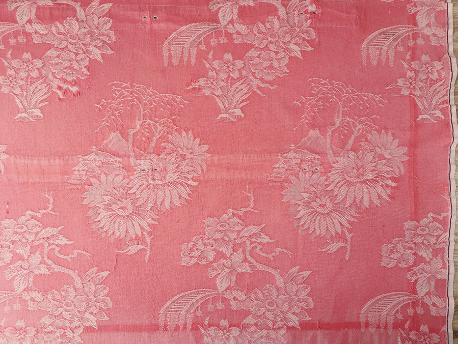 Pink ticking with chrysanthemums and possibly Mount Fuji. Spain c.1950 - 110×70 cm 