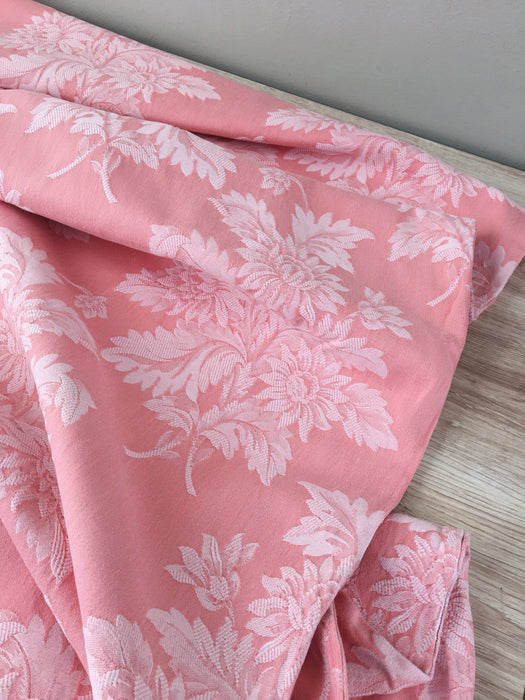 Pink ticking with chrysanthemums. A treasure. Spain c.1930 - 146 cm × 1.5 meters (3 m avail.)