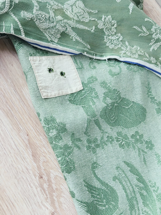 Olive green ticking with a couple of dancers. Spain c.1930 - 116×100 cm