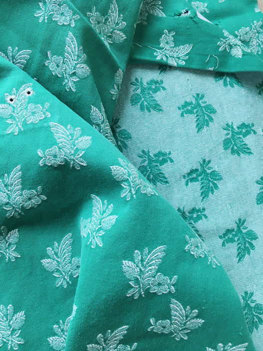 Small flowers in emerald green ticking. Spain c.1940 - Lot of 2 pieces