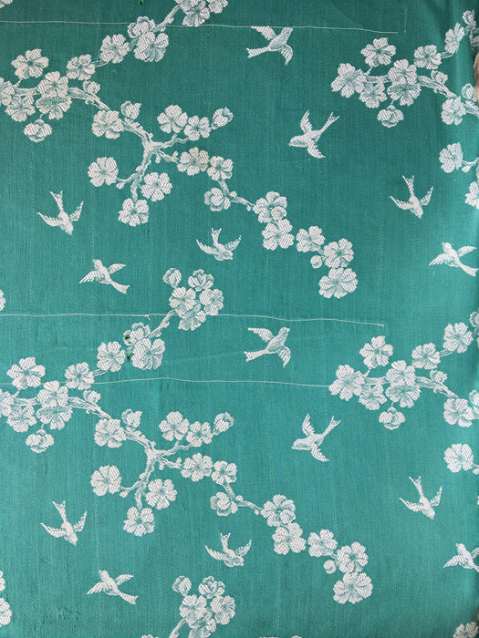 Cherry blossoms and swallows in green ticking. Spain c.1900 - Lot of 2 pieces