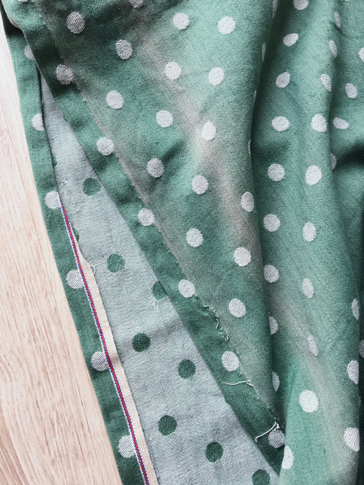 Green ticking with white polka dots. Spain c.1940 - 82×112 cm